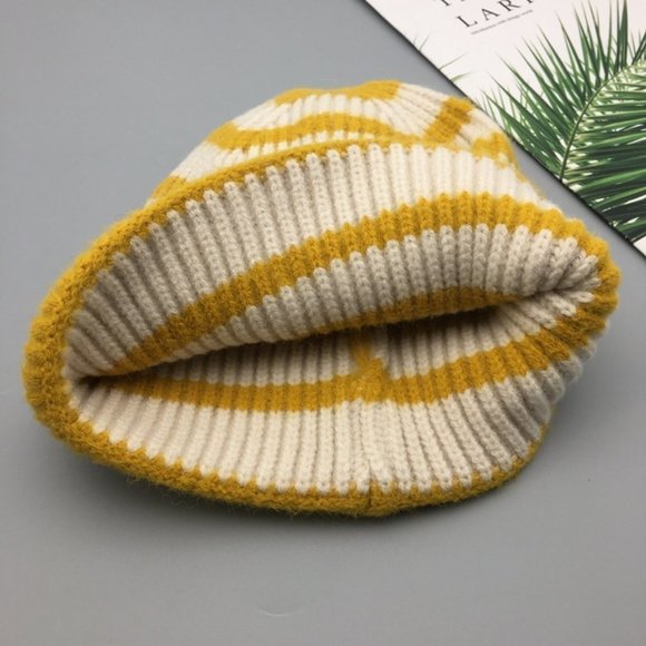 Fashion winter cute knit hat - Picture 4 of 4